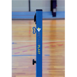 Poteaux de badminton réglables à sceller avec fourreaux Type 1 - Classe A et B
