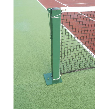 Poteaux Tennis Carrés à Platine 80/100 mm | CLUB-SHOP.fr