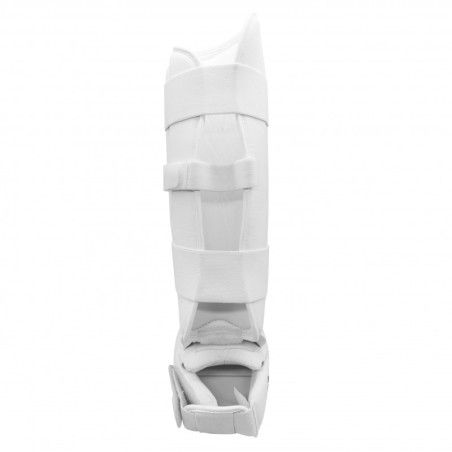 Protège Tibias + Pieds Amovibles WKF ADIDAS Karaté | CLUB-SHOP.fr