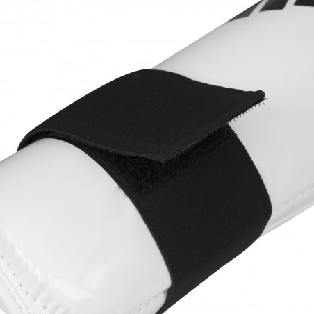 Protège Tibia WTF Adidas Homologué Taekwondo | CLUB-SHOP.fr