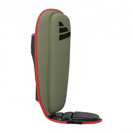Protège-Tibia Combat 50 Confort et Absorption | CLUB-SHOP.fr