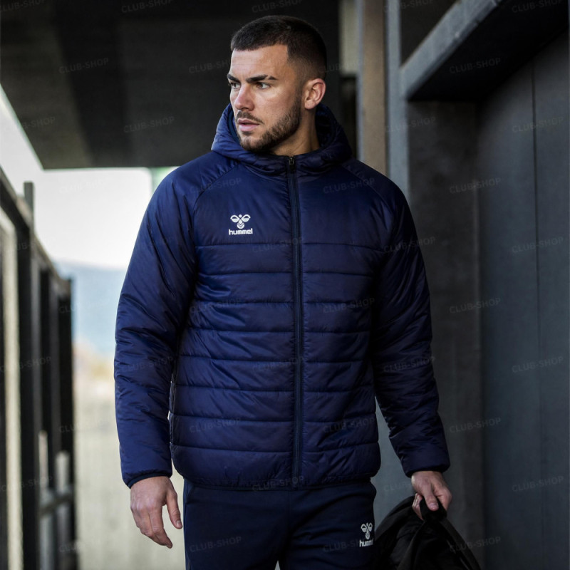 Veste hummel GO QUILTED HOOD chaude clubs | CLUB-SHOP.fr