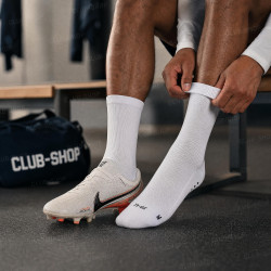 Chaussettes hummel ESSENTIAL GRIP SOCKS | CLUB-SHOP.fr